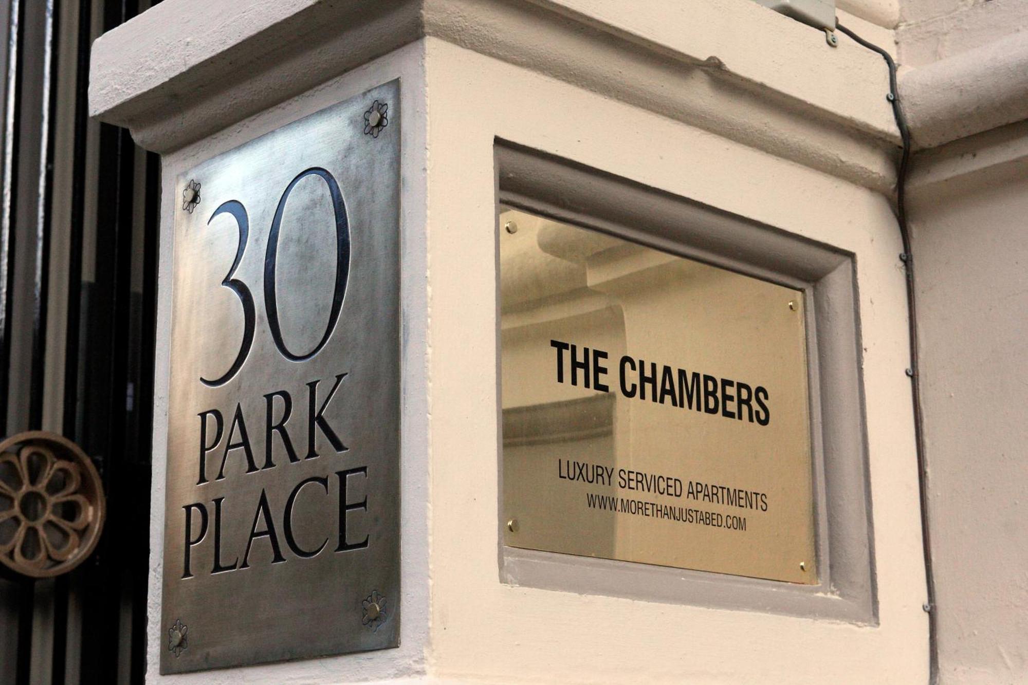 The Chambers Apartment Leeds  Bagian luar foto